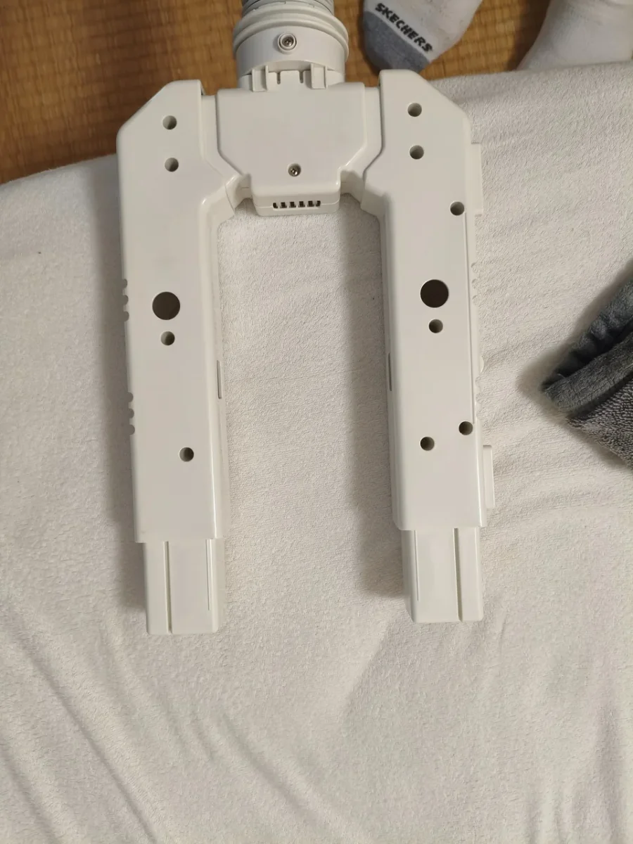 HFK-VH880のふとん乾燥アタッチメント。先端が伸びた形状